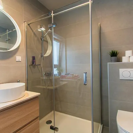 Flexible Selfcheckins 58, 59 & 60 - Zagreb - Loggia - New - Luxury Exterior photo