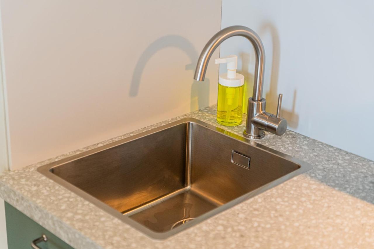 Apartment Flexible Selfcheckins 58, 59 & 60 - - Loggia - New - Luxury Zagreb