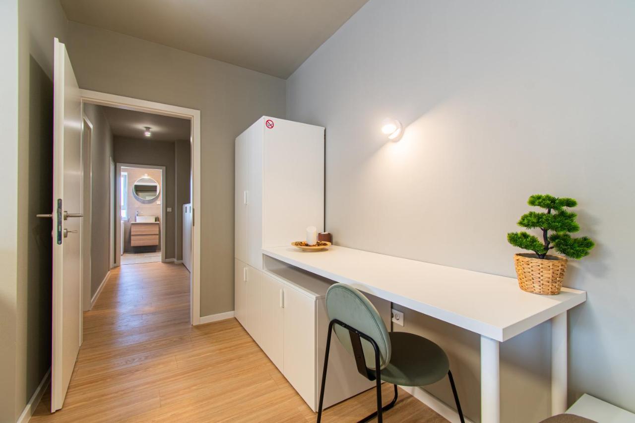 Apartment Flexible Selfcheckins 58, 59 & 60 - - Loggia - New - Luxury