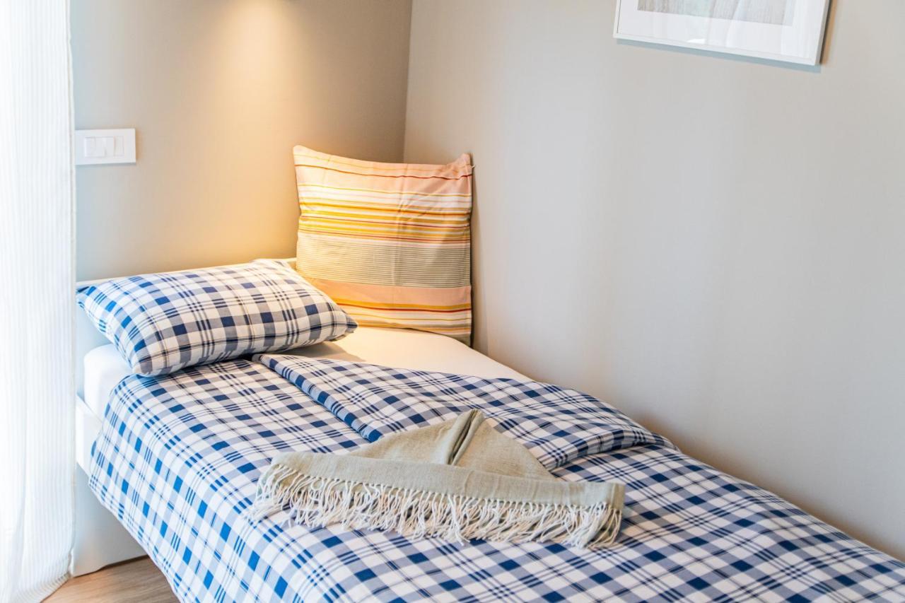 Flexible Selfcheckins 58, 59 & 60 - - Loggia - New - Luxury Zagreb
