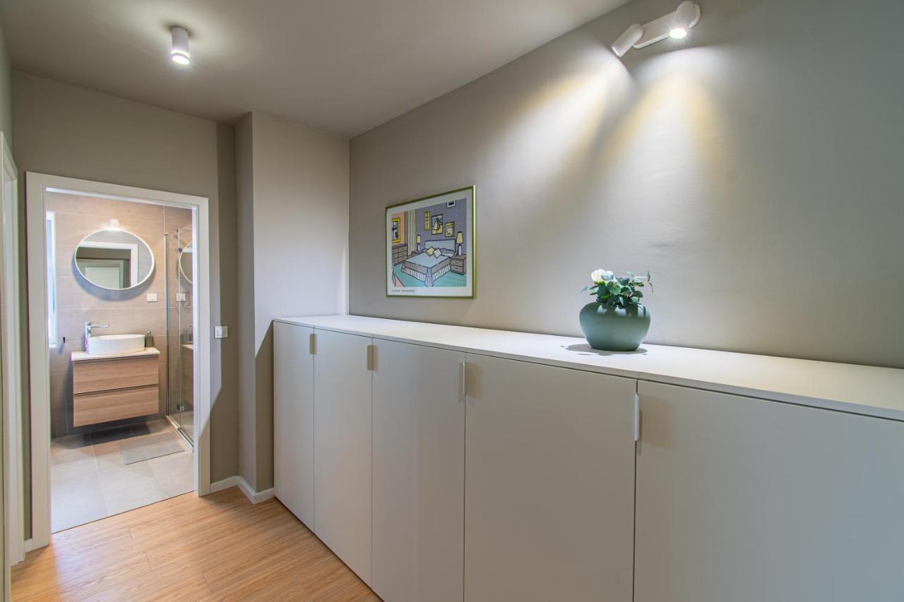 Apartment Flexible Selfcheckins 58, 59 & 60 - - Loggia - New - Luxury *
