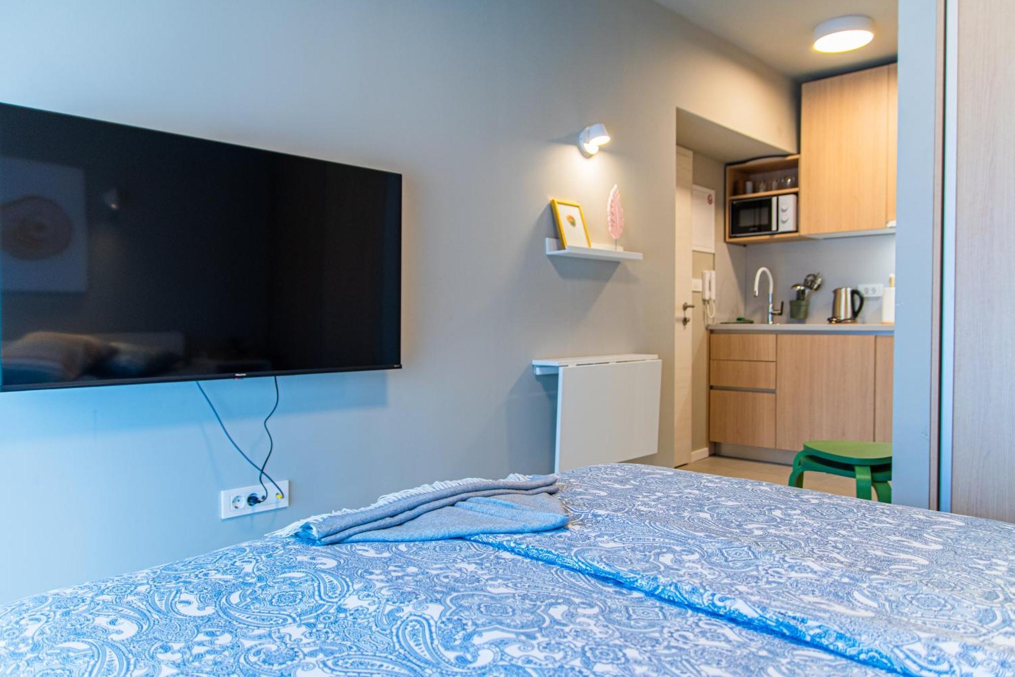 Flexible Selfcheckins 58, 59 & 60 - - Loggia - New - Luxury